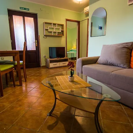 Apartment Angela 1711